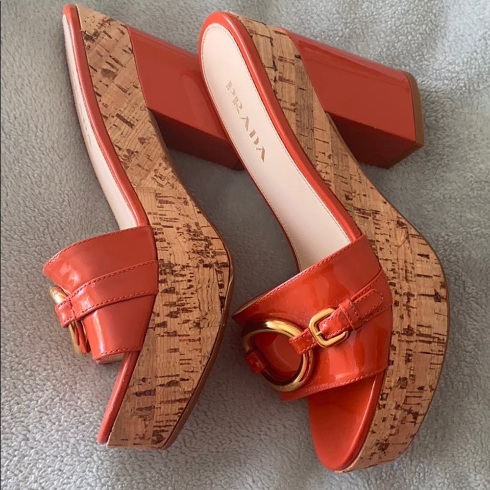 Prada shoes - Picture 2 of 7